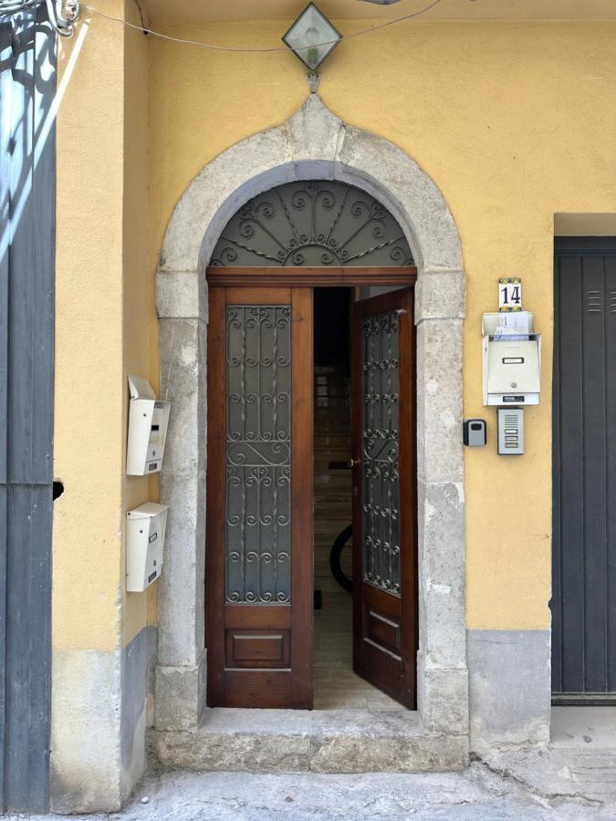 Monte Tauro Apartment Taormine Extérieur photo